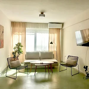  Ξενοδοχείο με διαμερίσματα Specious Flat In