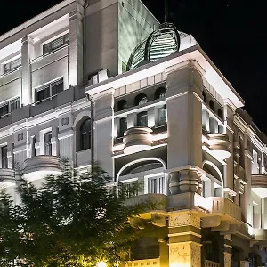 Superior One Boutique Hotel