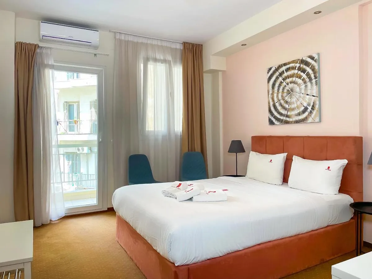 City Plaza Apartments & Rooms Szaloniki Apartmanhotel